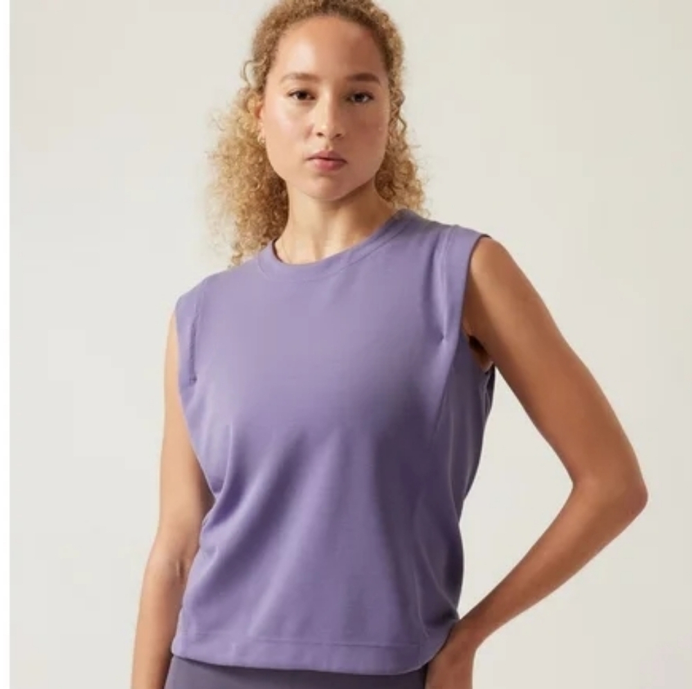 Athleta. Ascent Seamless Tank. Size Small